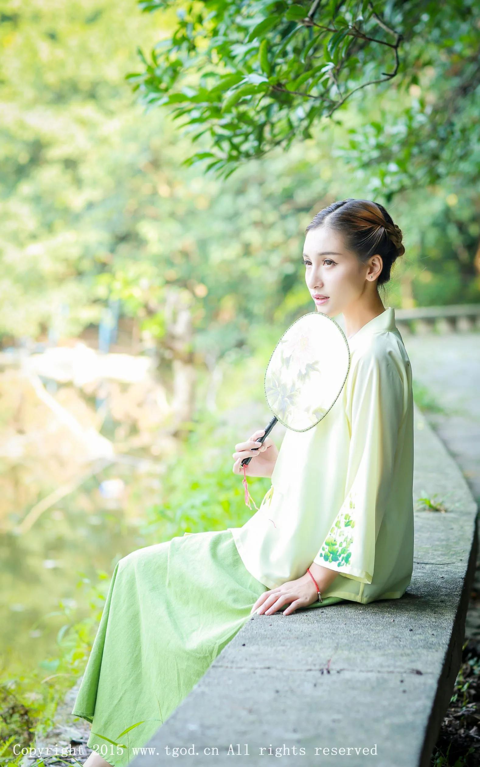 [TGOD đề cử Nữ thần] Nữ thần băng giá - Vẻ đẹp tươi tắn và cổ điển trong bộ ảnh Hanfu - 7